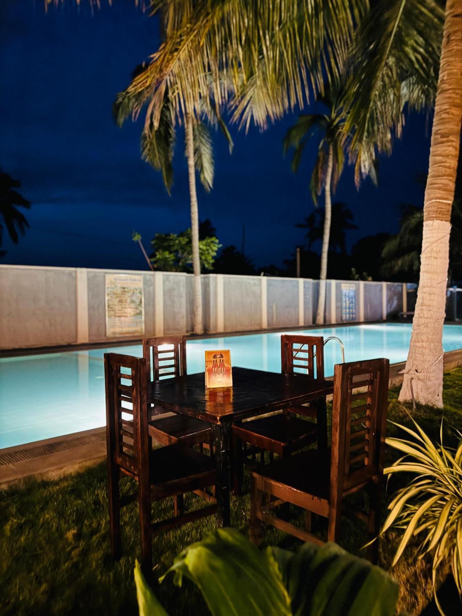 Nilaveli Hybrid Holiday Hotel Екстер'єр фото
